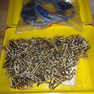 金属製タイヤチェーン売りますの画像