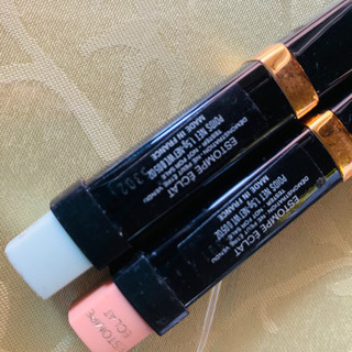 折れてます◼️シャネル◼️コンシーラー◼️中古◼️の画像