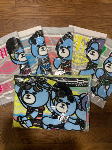 BIGBANG 期間限定フェイスタオル＆ビーチタオルセット