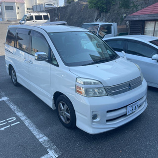 福岡　トヨタ　平成17年ヴォクシー　Z 煌　AZR60G　8人乗り　煌