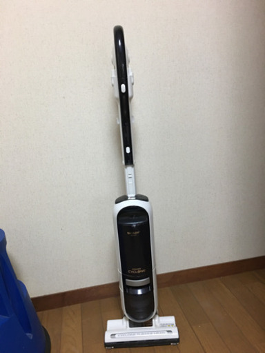 美品シャープ　掃除機　②