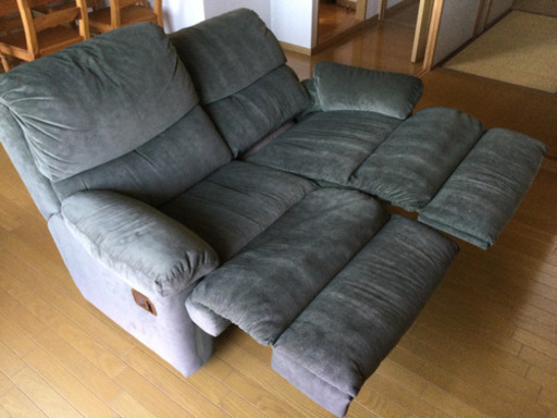 中古　2人用　ソファ　　幅154　　奥行100　　高さ96　 （ｃｍ）　グリーン色系　3タイプ　リクライニング