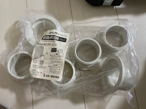 エアコン室外機の足　調整式　スペーサー　6個　新品
