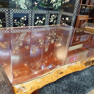 【愛品倶楽部柏店】花梨　一枚板座卓　ガラス天板付き【店舗同時販売中】の画像