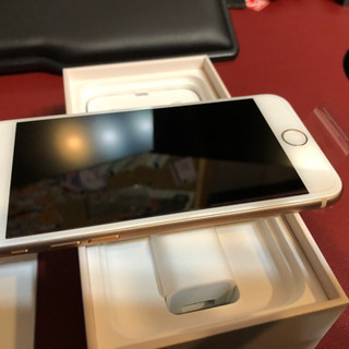 新品未使用品　iPhone8 SIMフリー 64GB ゴールド