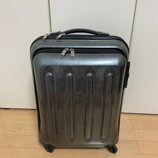 キャリーバッグ　機内持ち込み可の画像