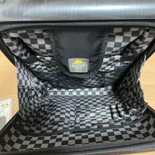 キャリーバッグ　機内持ち込み可の画像