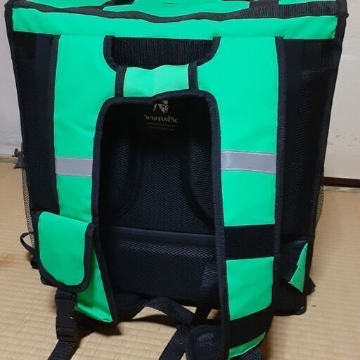 ウーバーイーツバッグ　未使用品