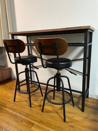 【ほぼ未使用】カウンターテーブル・イス(セット)