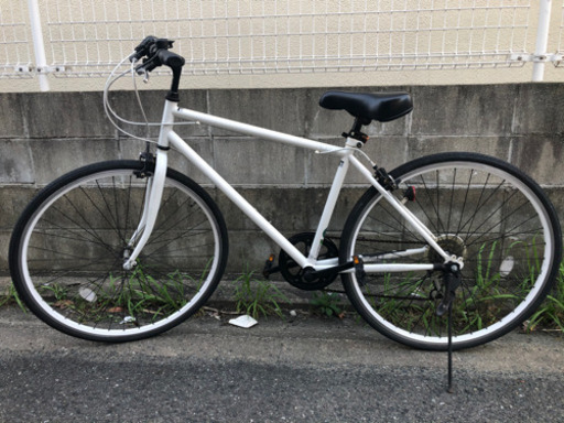 使用1年　クロスバイク　白
