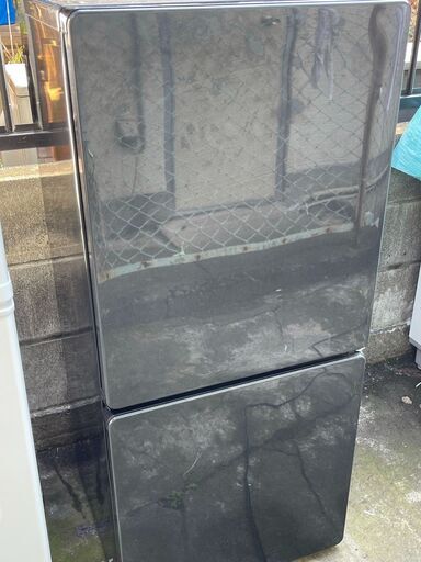 当日翌日配送可■無料で配送、設置いたします■2015年製 ユーイング　冷蔵庫 URF-F110H■UI01