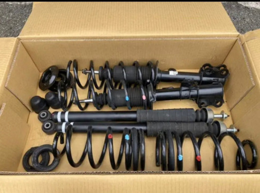 he12 ノートニスモ 純正 サスペンション サスキット