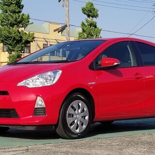 【成約済み】トヨタ　アクア　Ｓ　ハイブリット　ＣＶＴ　スーパーレ...
