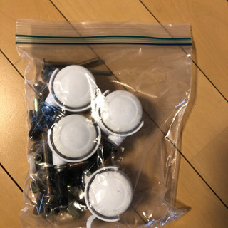 カトジ　ベビーベッドの画像