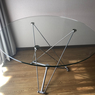 【受付終了】ダイニングテーブル（ガラス）の画像