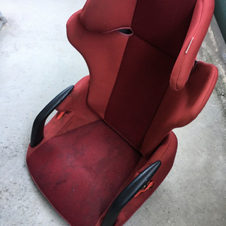 ジュニアシート