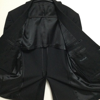 Men’s Circle メンズスーツの画像