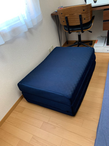 売り切れ　まとめ割2000→1000シングルマットレス　2500→値下げです^ ^