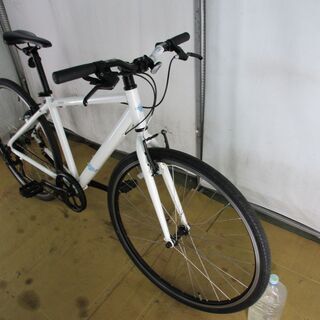 700C BOREAS ホワイト 美品 クロスバイク 7段 460mm アルミフレーム B309