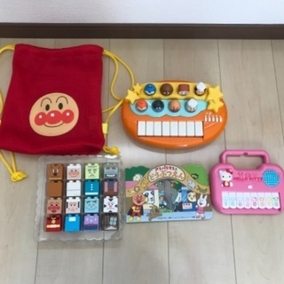 お出かけのお供おもちゃセットの画像