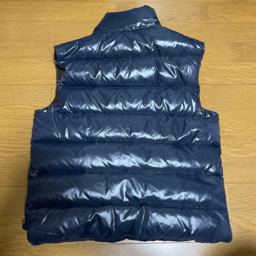 モンクレール　ダウンベスト
