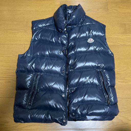 モンクレール　ダウンベスト
