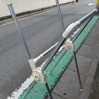 お値下げ‼️　室内物干し(ステンレスパイプ)の画像