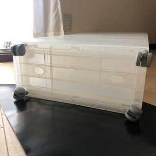 *決まりました　無印良品追加用ストッカー４個重ねプラス浅引き出し一段の画像