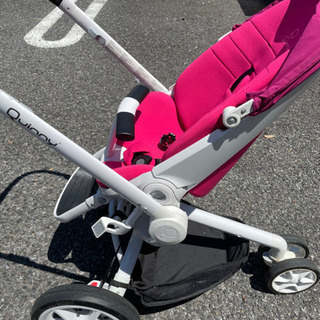 ＊値下げしました！【定価約20万円の高級ベビーカー Quinny moodd】を破格値段で！