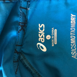 ASICSランニングウェアの画像