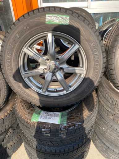 ヨコハマタイヤ　ジオランダ　215/70R16 アルミ付ホイール　スタッドレス