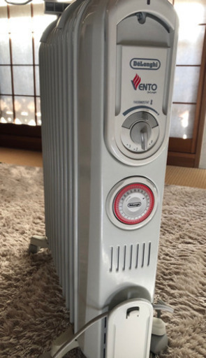 デロンギ オイルヒーター  タオルハンガー付き