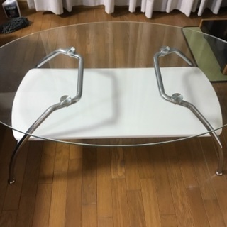 ガラステーブル　美品