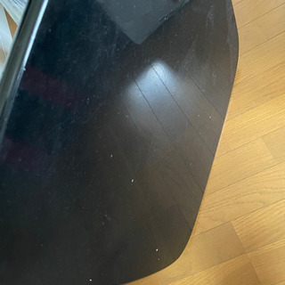テーブル