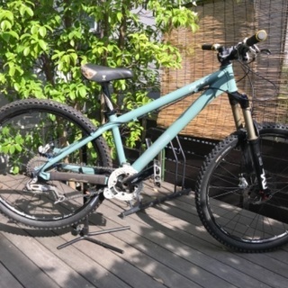 GIANT STP MTB パーツ交換多数　室内保管