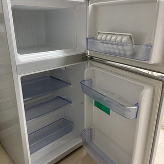 冷蔵庫！1〜2名用の大きさです。の画像