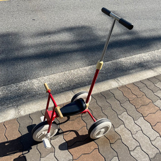 三輪車