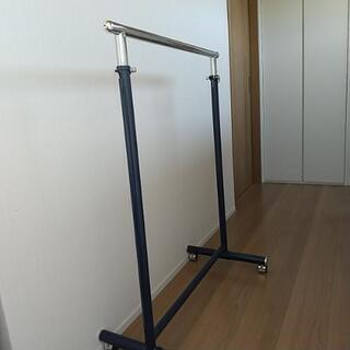 ハンガーラック