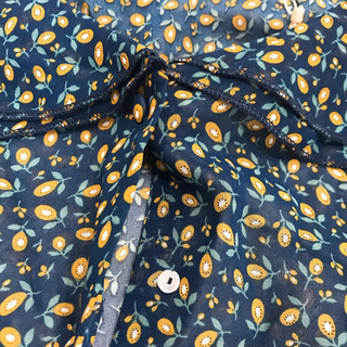 【定価 4,290 円】☆新品☆レイカズン 難あり  小花柄二重衿ブラウスの画像