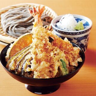 (2024/10/2更新）【高田屋 千駄ヶ谷店】スタッフ複数名募集　年齢不問、未経験者大歓迎！ホール・キッチンスタッフ の画像