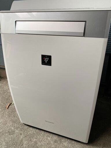 SHARP 加湿空気清浄機 KI-H75YX-W プラズマクラスター 2018年製　音声ナビ 売ります。直接引き取り歓迎！