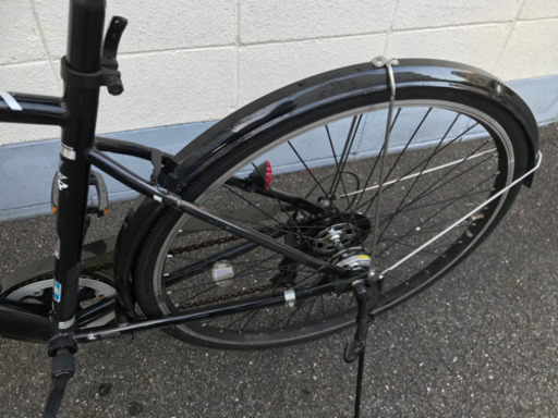 7段変速付き　700x32C 自転車