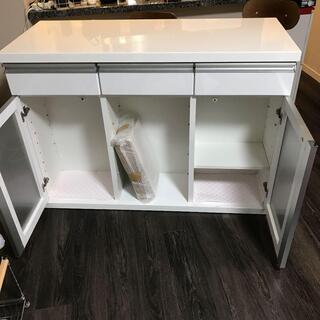 ニトリ　カウンターテーブルの画像
