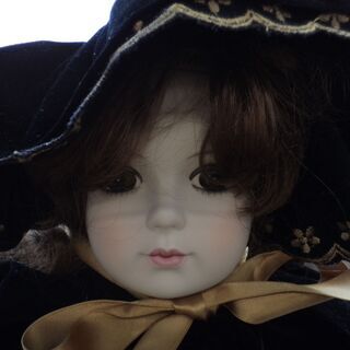 キュピナドール 　人形　黒い服の女の子【愛品倶楽部柏店】の画像