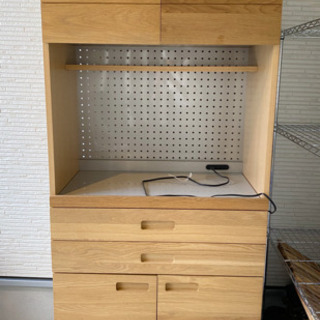 人気のunico HUTTE のキッチンボードです！