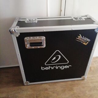 美品　ベリンガーX32コンパクト用純正ハードケース　