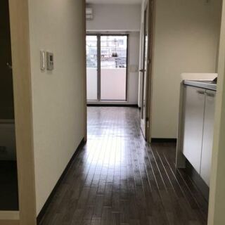 1フロア貸！　法人様社宅向け物件　駅近1K物件　合計6部屋　鉄筋コンクリート造（ＲＣ造） − 東京都
