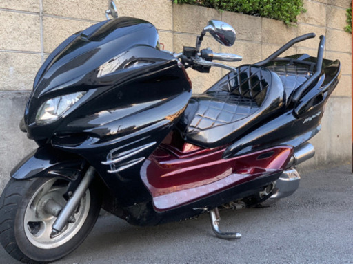 大人気ツートンカラー‼︎【YAMAHA マジェスティ】フルカスタム‼︎ LED付‼︎