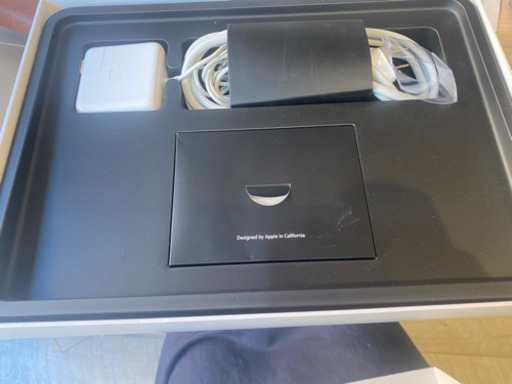 早い者勝ち！2013年購入品★MacBookAir13インチ（256GB）