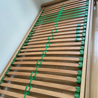 【取引中】[sembella]ﾍﾞｯﾄﾞﾌﾚｰﾑ･ｼﾝｸﾞﾙ[値下げ交渉歓迎]マット付属可能の画像